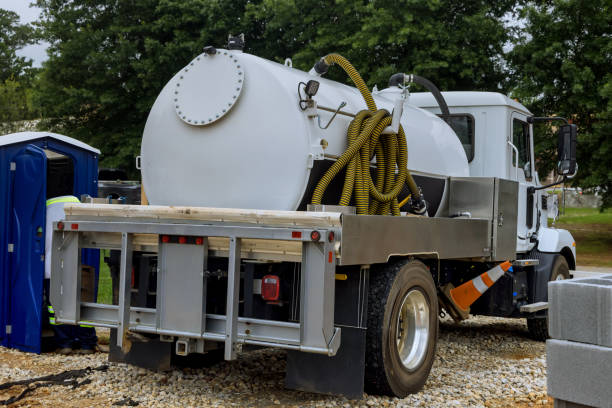 Best Porta potty delivery and setup  in Valley Stream, NY